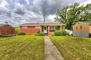 13749 St Clair Dr, North Huntingdon, PA 15642 - Photo 1