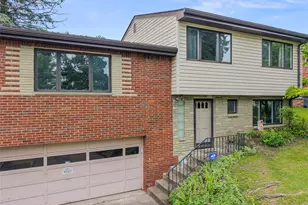 6858 Ridgevue Dr, South Park, PA 15236 - Photo 1