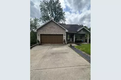 3357 Kathy Dr, Pittsburgh, PA 15204 - Photo 1