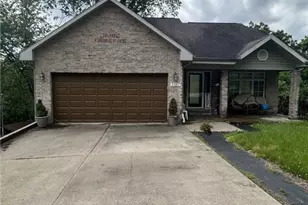 3357 Kathy Dr, Pittsburgh, PA 15204 - Photo 1