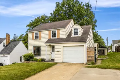 512 Pine Ave., Ellwood City, PA 16117 - Photo 1