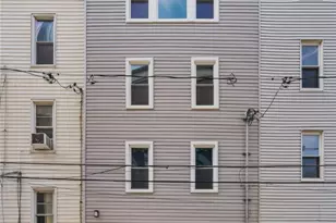 3021 Paulowna St, Pittsburgh, PA 15219 - Photo 1