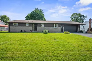 225 Roebling Dr, Saxonburg Boro, PA 16056 - Photo 1