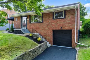 612 Blossom Dr, Pittsburgh, PA 15236 - Photo 1