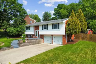 4052 Impala Dr, Pittsburgh, PA 15239 - Photo 1