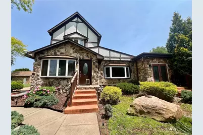 1013 Clearview Ave, New Castle, PA 16101 - Photo 1