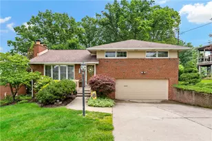 315 Yarrow Ln, Pittsburgh, PA 15236 - Photo 1