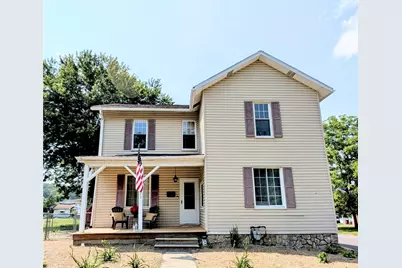 323 E 2nd St, Derry Boro, PA 15627 - Photo 1