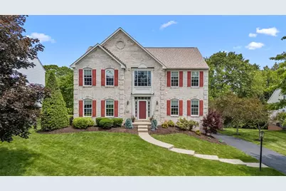 110 Scenery Hill Dr., Cecil, PA 15317 - Photo 1