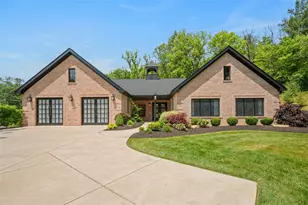 2356 Morrow Rd, Pittsburgh, PA 15241 - Photo 1