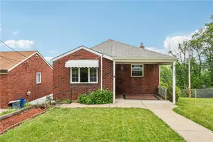 402 Sunnyland Ave, Pittsburgh, PA 15227 - Photo 1