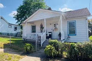 695 Penn Ave, Washington, PA 15301 - Photo 1