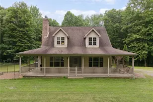 29 Cherry Tree Ln, Springfield Township, PA 16137 - Photo 1