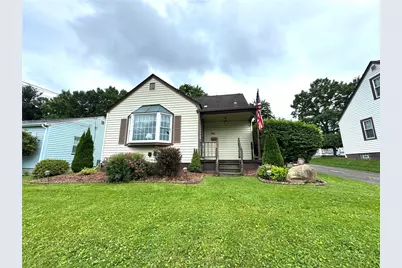 514 E Hazelcroft Ave, New Castle, PA 16105 - Photo 1