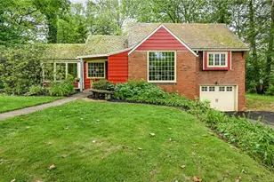 300 S Pasadena Dr, Pittsburgh, PA 15215 - Photo 1