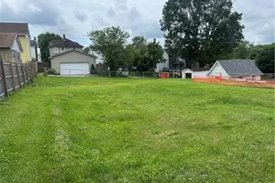 1003 Kline St, Scottdale, PA 15683 - Photo 1