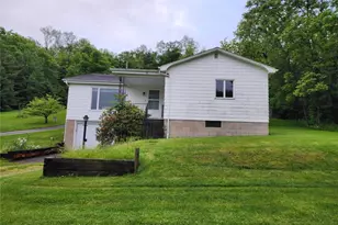 454 4th St, South Huntington, PA 15479 - Photo 1