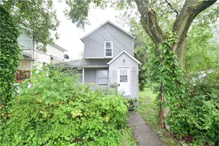 420 Tanner St, Sharon, PA 16146 - Photo 1