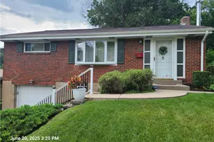 3381 Columbia Dr, Pittsburgh, PA 15234 - Photo 1