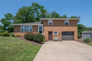 205 Eleanor Dr, Latrobe, PA 15650 - Photo 1