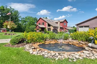 227 Holly Pl, Mount Pleasant Township, PA 15666 - Photo 1