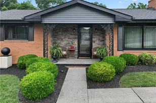 1402 Imperial Dr, Hopewell Township, PA 15001 - Photo 1