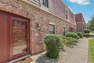 1292 Pennsbury Blvd, Pittsburgh, PA 15205 - Photo 1