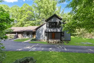 485 Frankfort Rd, Potter Township, PA 15061 - Photo 1