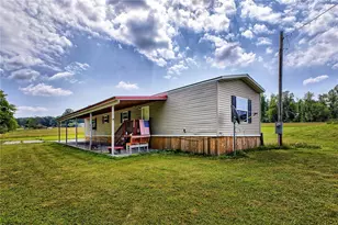 582 State Route 271, Ligonier Township, PA 15658 - Photo 1