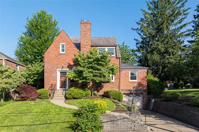 9 Pocono Dr, Green Tree, PA 15220 - Photo 1