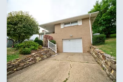 545 Julia Dr, Canonsburg, PA 15317 - Photo 1