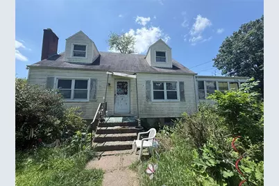 2425 Degenhardt Rd, Hampton, PA 15044 - Photo 1