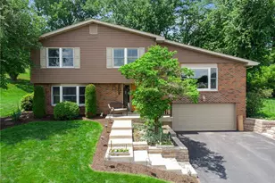 122 Edenboro Dr, Greensburg, PA 15601 - Photo 1