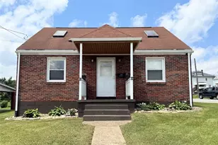 302 Owens Ave, Liberty Boro, PA 15133 - Photo 1