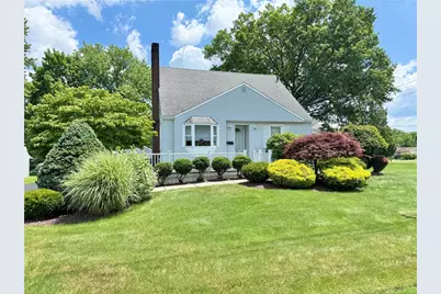 707 Grandview Ave, Union Township, PA 16101 - Photo 1