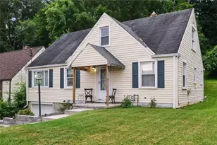 212 Kleber Rd, Pittsburgh, PA 15116 - Photo 1