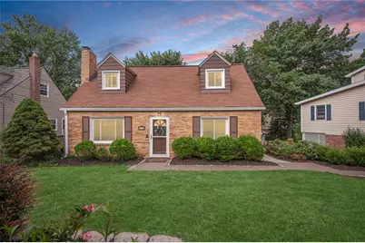 1002 Glencoe Ave, Green Tree, PA 15220 - Photo 1