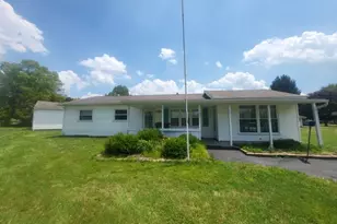 1501 Arlington Dr, Pymatuning Township, PA 16125 - Photo 1