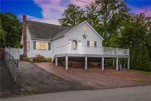 789 N Edgewood Ave, Somerset Boro, PA 15501 - Photo 1