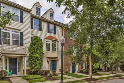 128 Lewisham Rd, Cranberry Township, PA 16066 - Photo 1