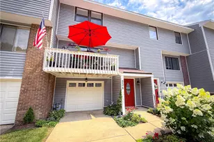 534 Hunters Path Rd, South Fayette, PA 15017 - Photo 1