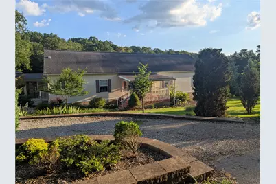 1249 Pinewood Rd, Sewickley Township, PA 15642 - Photo 1