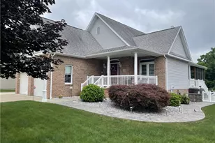 324 Debora Dr, Latrobe, PA 15650 - Photo 1