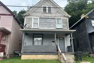 818 Grove Ave, New Brighton, PA 15066 - Photo 1