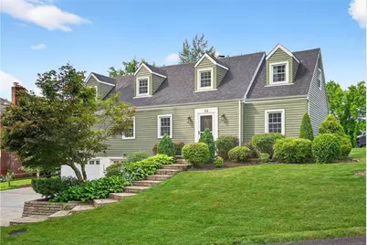 112 Oxford Pl, St Clair, PA 15241 - Photo 1