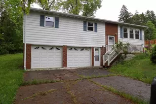 319 Robin Dr, Franklin, PA 16323 - Photo 1