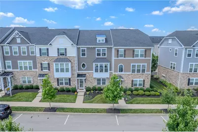 812 Theda Dori St, Cranberry Township, PA 16066 - Photo 1