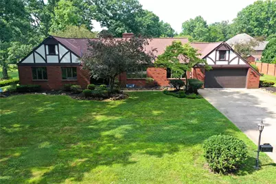 521 E Pine Street, Grove City Boro, PA 16127 - Photo 1