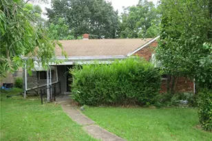 150 Marshall Dr, Pittsburgh, PA 15235 - Photo 1