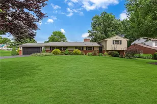 101 Appletree Dr, Brighton Township, PA 15009 - Photo 1